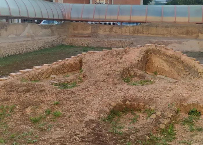 Domus Piscariae * Roma